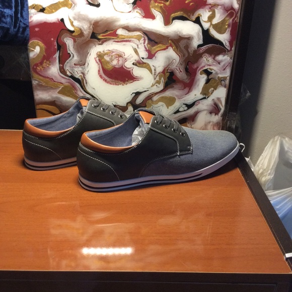 'Salvatore' Classic Fashion Sneakers - Picture 5 of 7